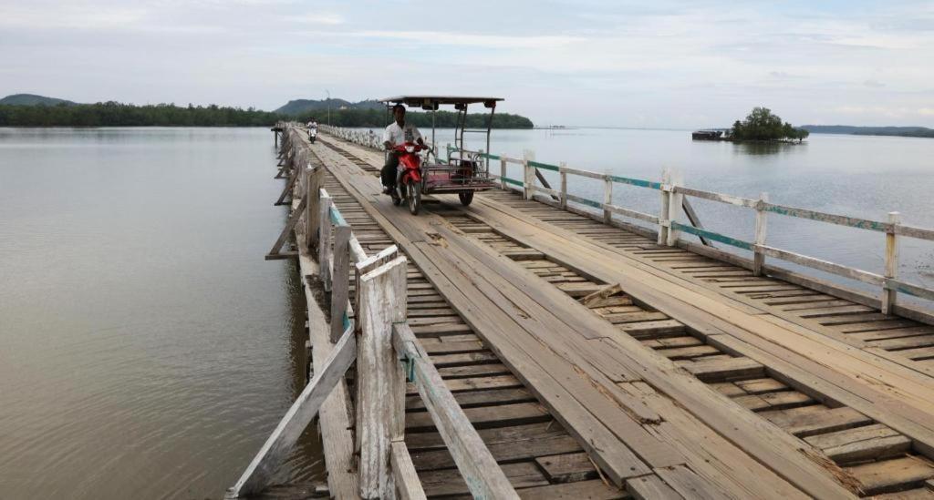 Penguin Hotel Kawthaung Luaran gambar
