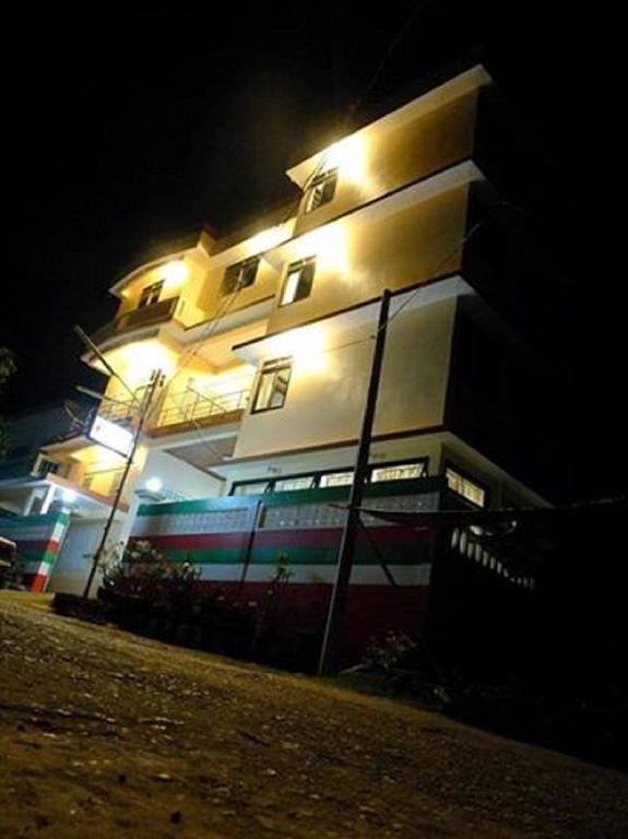 Penguin Hotel Kawthaung Luaran gambar